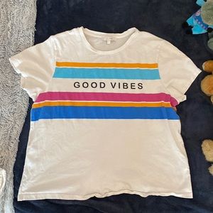 White crop top, size large, brand go fashion, never worn